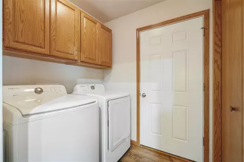 856 NE Crescent View Dr, Cedar Rapids, IA 52402 photo 14