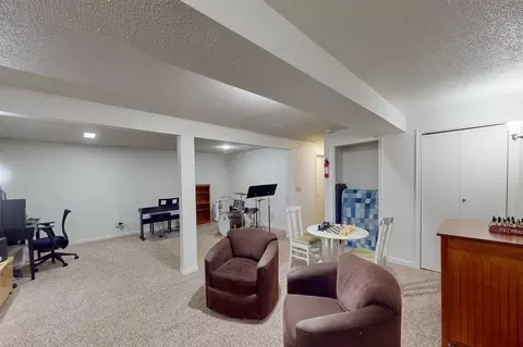 4130 W Valley Dr, Cedar Rapids, IA 52411 photo 26