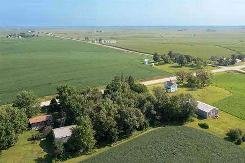 1756 290th St, Wilton, IA 52778