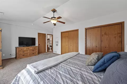 1125 Pacific St, Ely, IA 52227 photo 18