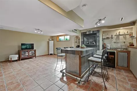 1125 Pacific St, Ely, IA 52227 photo 26