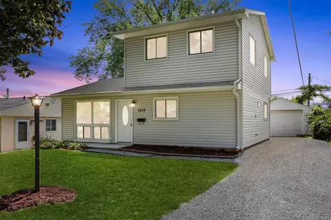 1515 14th Ave SW, Cedar Rapids, IA 52404