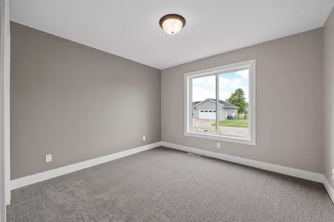 1760 Parkland Dr, Ely, IA 52227 photo 30