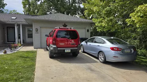 1202 N Boston Way, Coralville, IA 52241