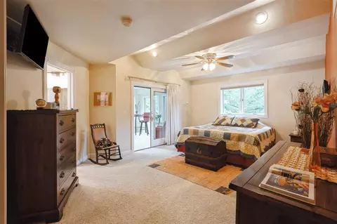 8801 Deer Crest Dr, Cedar Rapids, IA 52411 photo 16
