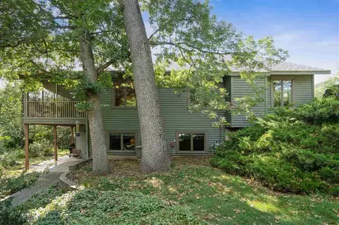 8801 Deer Crest Dr, Cedar Rapids, IA 52411 photo 33