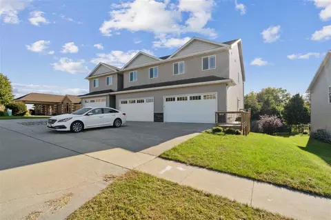 113 Pedersen St, West Branch, IA 52358