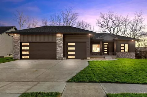 1704 Croell Ave, Tiffin, IA 52340