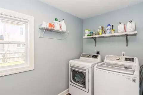 922 E Ave NW, Cedar Rapids, IA 52405 photo 21