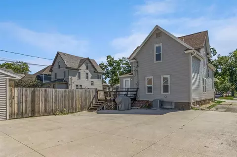922 E Ave NW, Cedar Rapids, IA 52405 photo 28