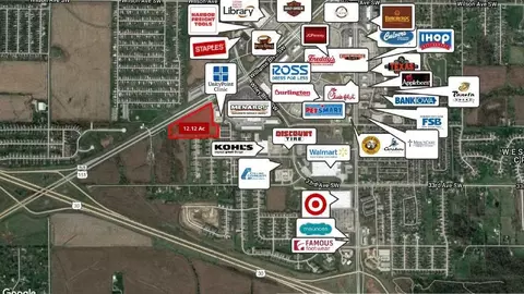 Williams Blvd SW, Cedarrapids, IA 52404
