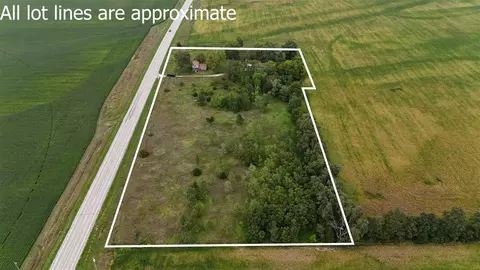1721 Highway 70, Nichols, IA 52766