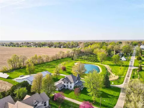 504 S Davis St, Keota, IA 52248