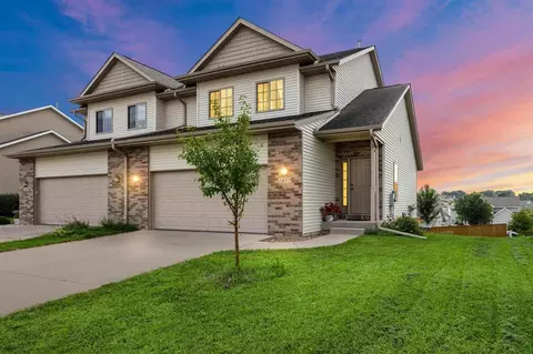 1457 Palisades Dr, Coralville, IA 52241