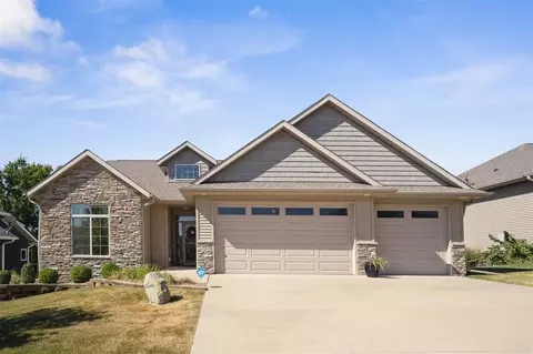 312 Linden Ln, Tiffin, IA 52340