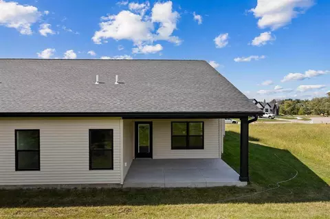 3070 Sunflower St, Ely, IA 52227 photo 25