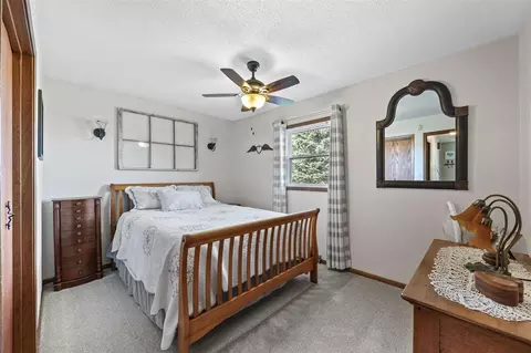 Bedroom - 307 Cottage St NW, Shellsburg, IA 52332 photo 2 of 4