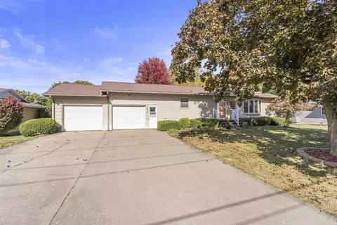 612 E Polk St, Washington, IA 52353