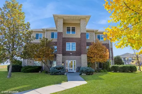 4968 E Court St, Iowa City, IA 52245