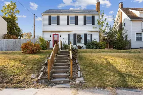 401 23rd St NE, Cedar Rapids, IA 52402