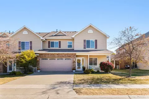 1578 Burr Dr, North Liberty, IA 52317