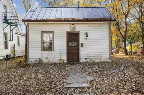 937 E Davenport St, Iowa City, IA 52245
