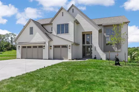 452 Rebekah Ct, Coralville, IA 52241