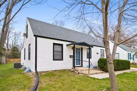 246 Marietta Ave, Iowa City, IA 52246