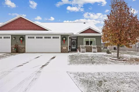 1134 Moon Flower Ave, Tiffin, IA 52340
