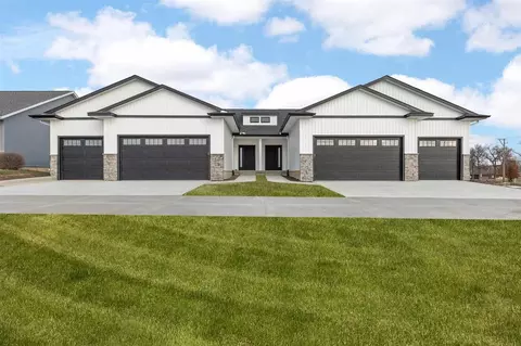 1596 Connection Ave, Marion, IA 52302