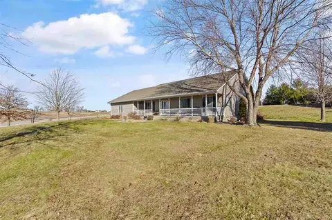2788 P Ave, Williamsburg, IA 52361