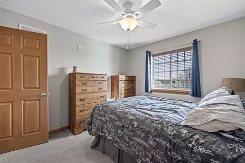 Bedroom - 1780 North Dr, Ely, IA 52227 photo 2 of 4
