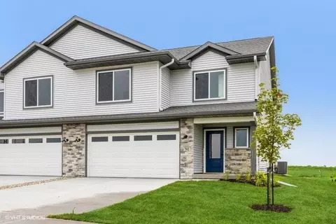 792 Clark Ave, North Liberty, IA 52317