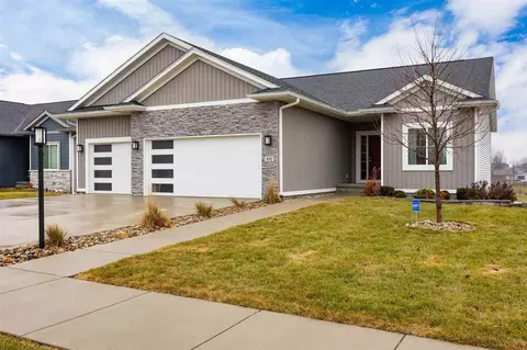 532 Deer View Ave, Tiffin, IA 52340