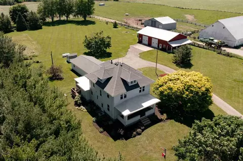 4306 Dane Rd SW, Iowa City, IA 52240
