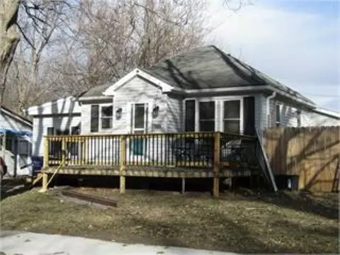 904 N 6th, Washington, IA 52353
