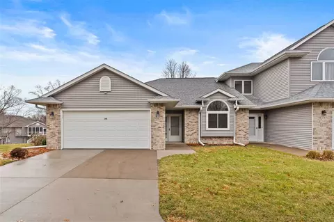 3111 Balfour Pl, Iowa City, IA 52240