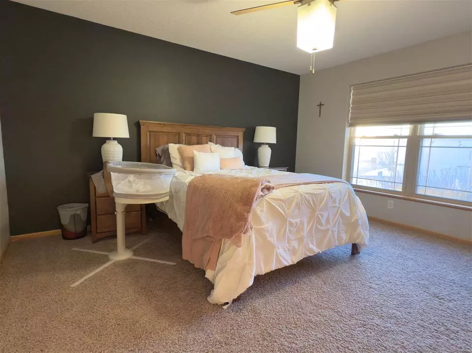 Bedroom - 189 Kenton Way, Williamsburg, IA 52361 photo 1 of 6