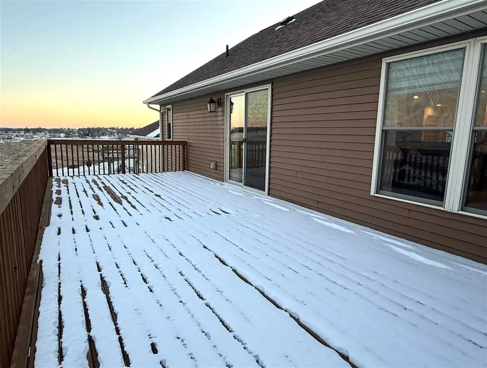 Exterior - 189 Kenton Way, Williamsburg, IA 52361 photo 6 of 7
