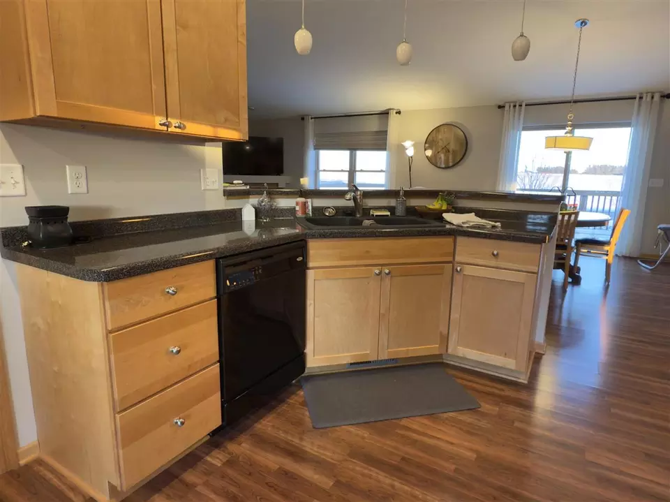 Kitchen - 189 Kenton Way, Williamsburg, IA 52361 photo 2 of 3