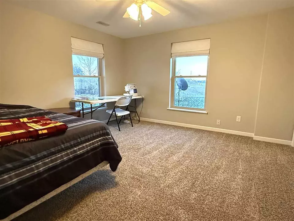 Bedroom - 189 Kenton Way, Williamsburg, IA 52361 photo 5 of 6