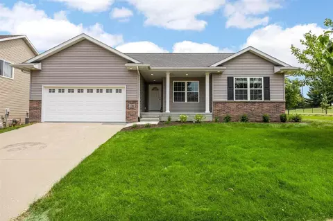 1700 Mackinaw Dr, Iowa City, IA 52245