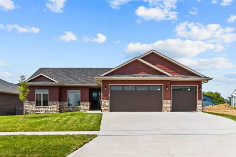 759 Charismatic Ln, Iowa City, IA 52240