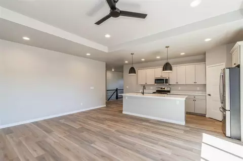 1090 Switchgrass Ln, Ely, IA 52227 photo 8