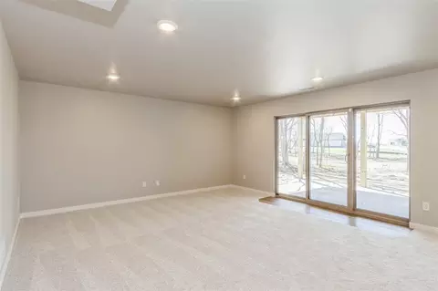 1090 Switchgrass Ln, Ely, IA 52227 photo 24