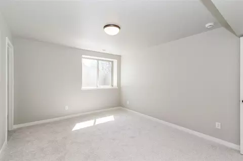 1090 Switchgrass Ln, Ely, IA 52227 photo 28