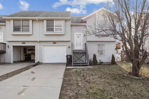 2218 14th St, Coralville, IA 52241