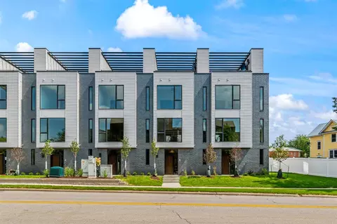 14 Lincoln Ave #3, Iowa City, IA 52246