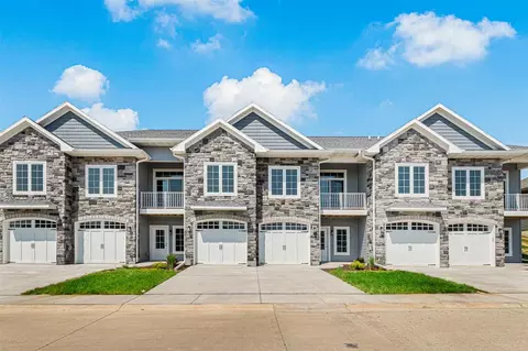 2885 Blue Sage Dr UNIT C, Coralville, IA 52241