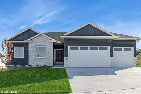 274 Eversull Ln, Iowa City, IA 52245
